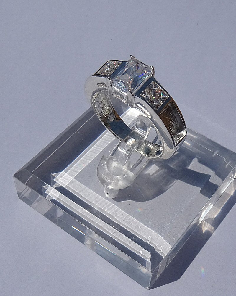 Silver 3 Stone CZ Ring With Shoulders For Resin