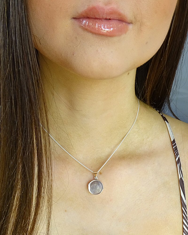Small Round Silver Locket with front for Resin Or Cabochon
