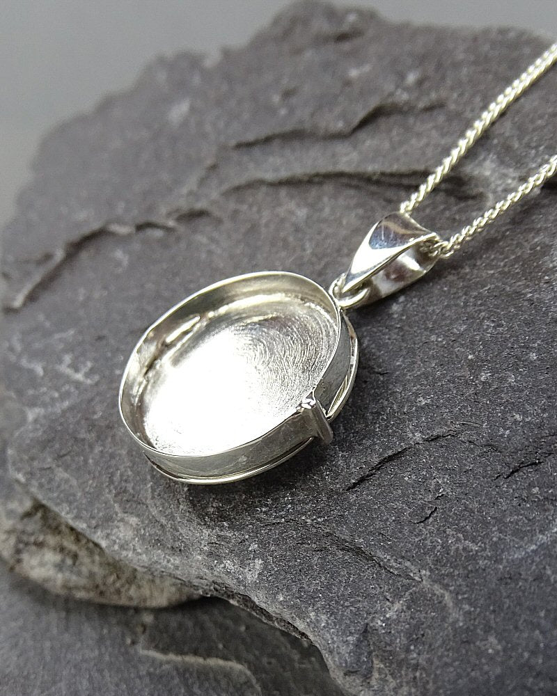 Small Round Silver Locket with front for Resin Or Cabochon