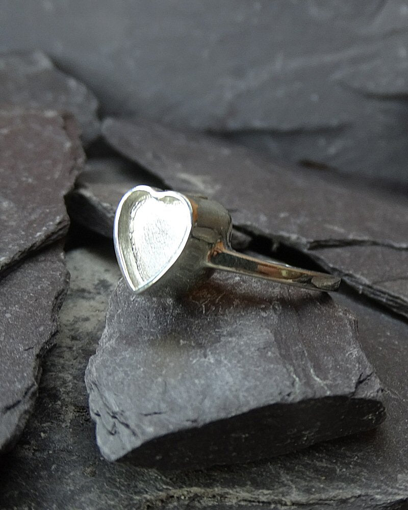 Solid Silver Self Fill Ashes Ring With Heart Top Suitable For Resin