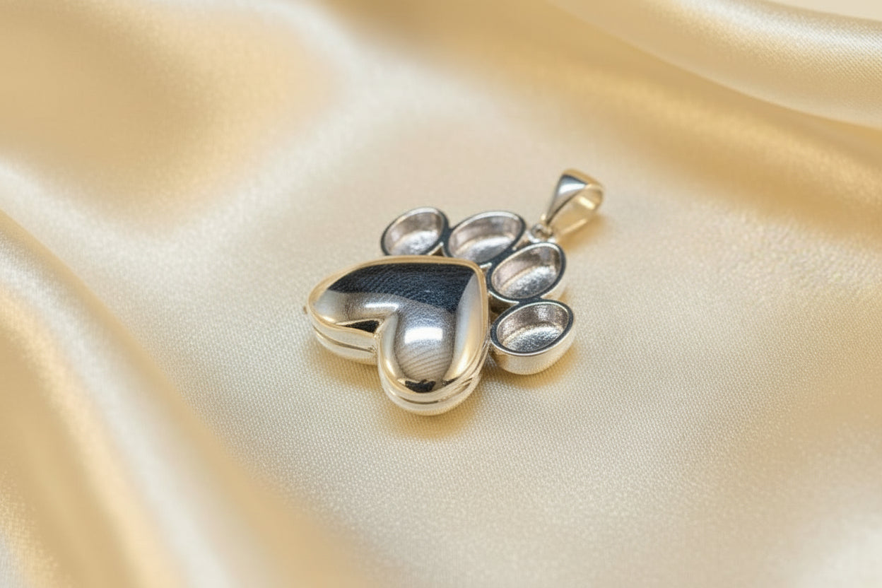 Solid Solid Silver Dog Paw Locket Suitable for Resin