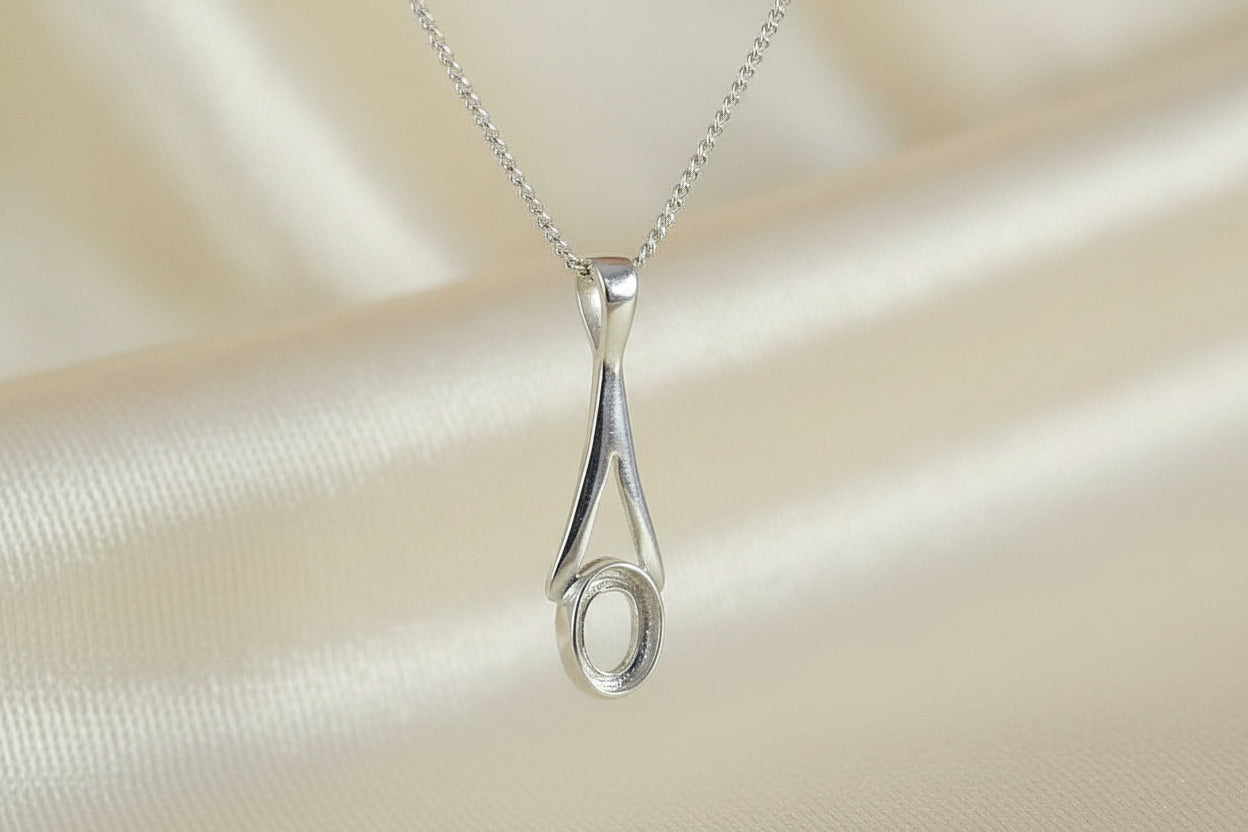 dainty silver pendant to fit 6x4 cabochon