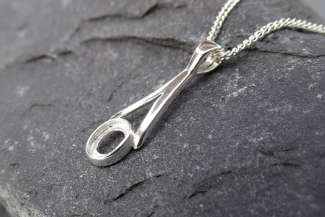 Popular Silver 925 Pendant Setting For Approx. 6x4 Cabochon