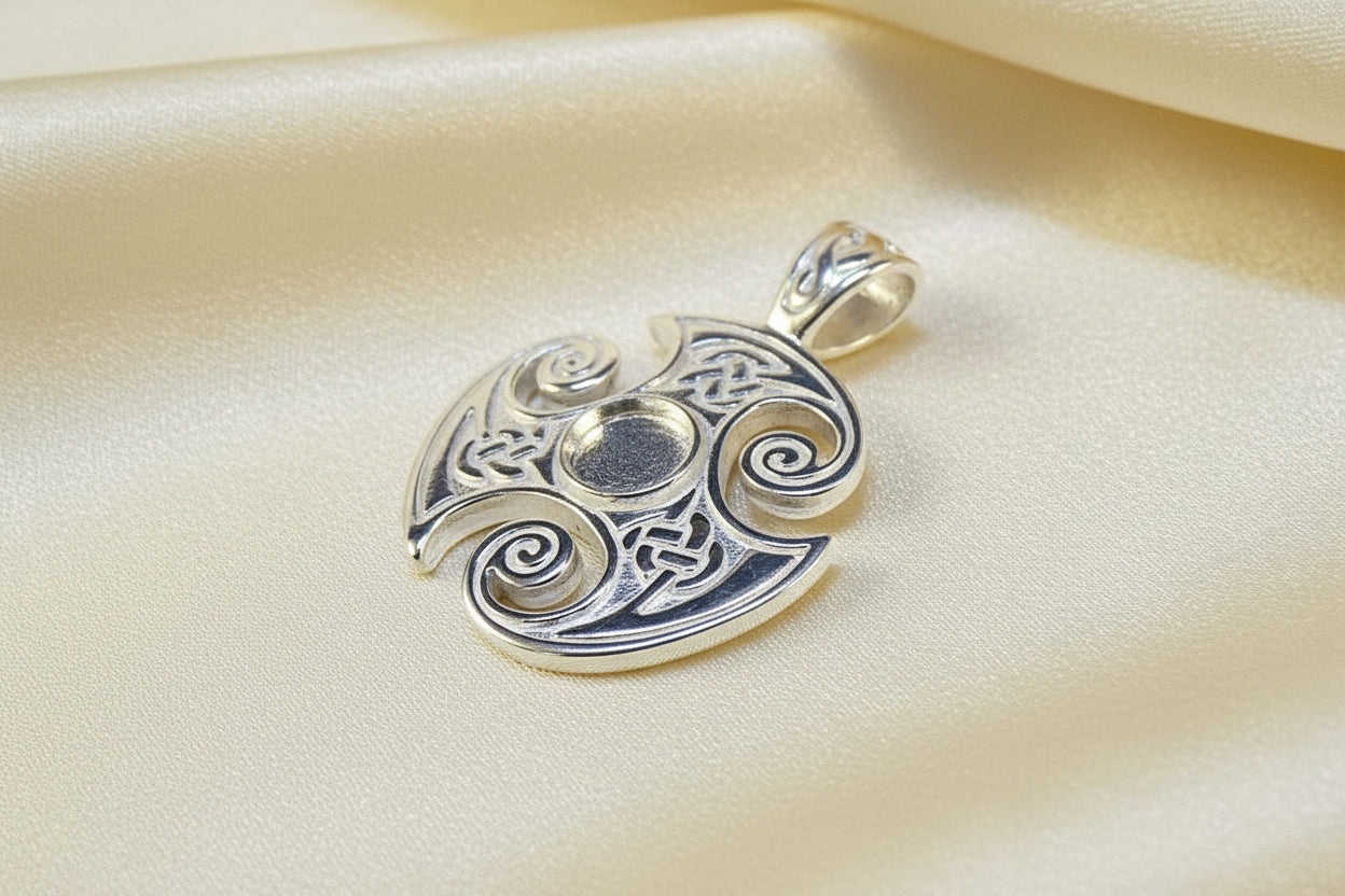 Solid Silver Viking Style Pendant Suitable For 6mm Cabochons Or Resin