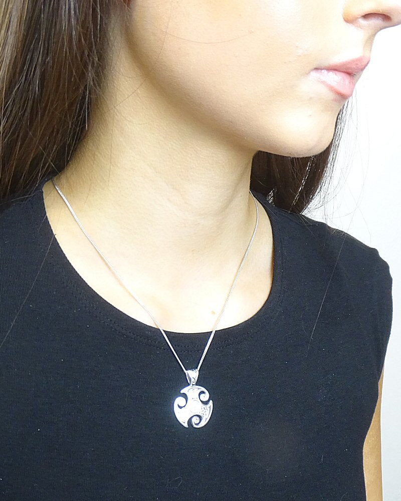 Solid Silver Viking Style Pendant Suitable For 6mm Cabochons Or Resin