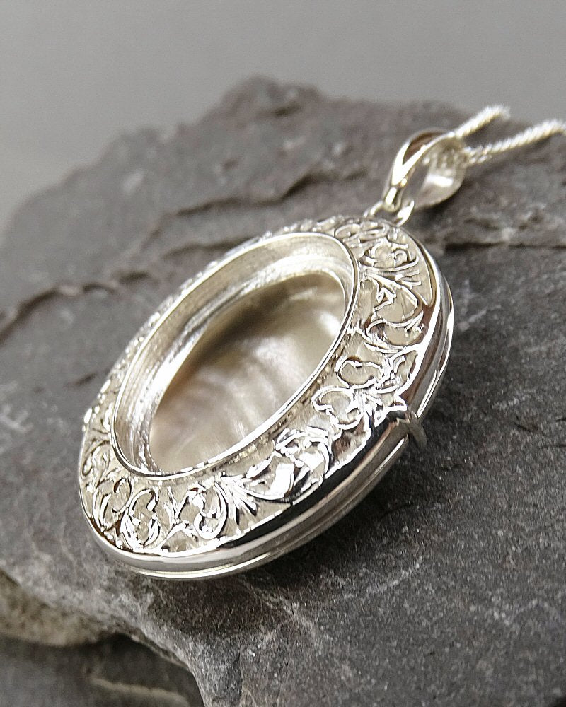 Fillagree Silver Locket Setting For 18x13 Cabochon