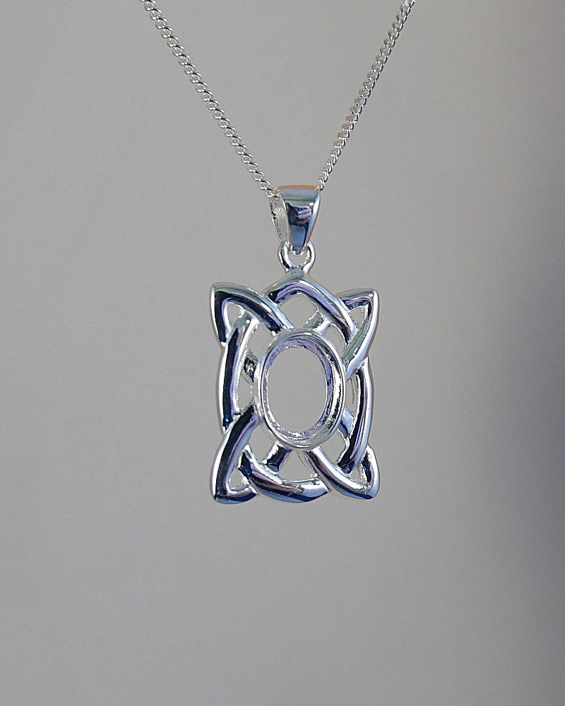 Silver Celtic knot Pendant Setting For 8x6 Cabochon