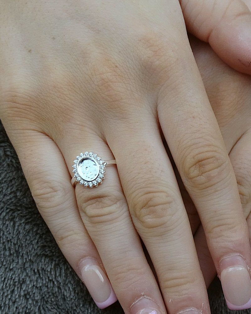 Solid Silver Ring with Halo cz Surround To Fit 8x6 Cabochon Or Resin