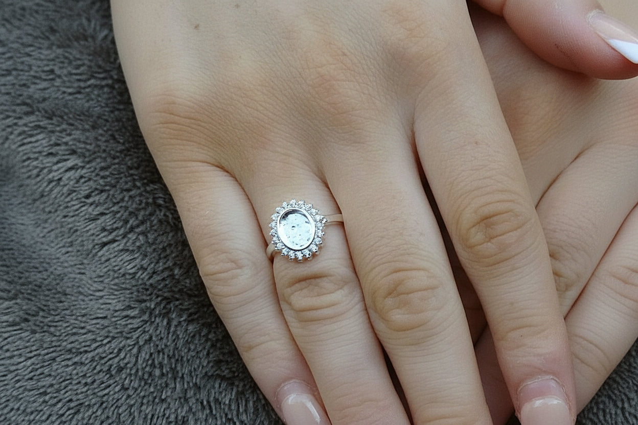 Solid Silver Ring with Halo cz Surround To Fit 8x6 Cabochon Or Resin