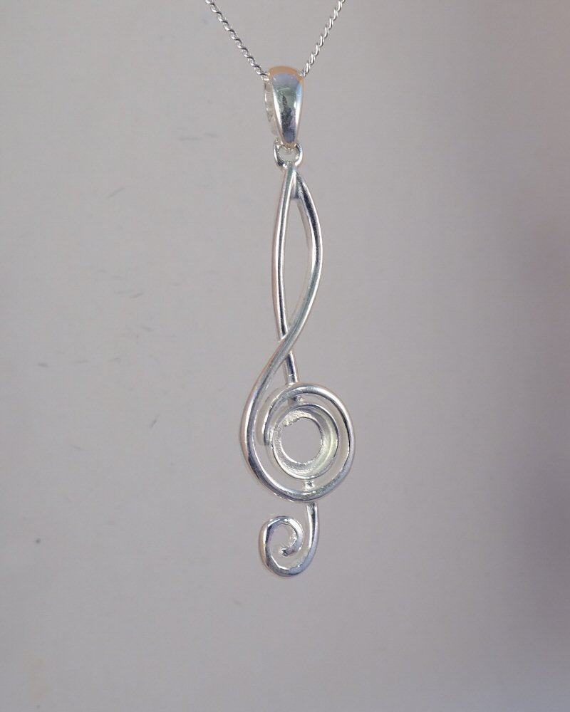 silver music pendant to fit a stone