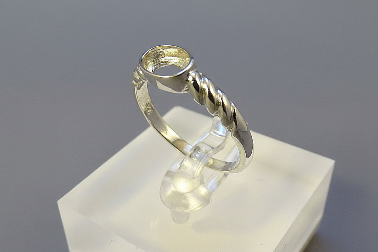 Silver Ring Setting For 7x5 Stone