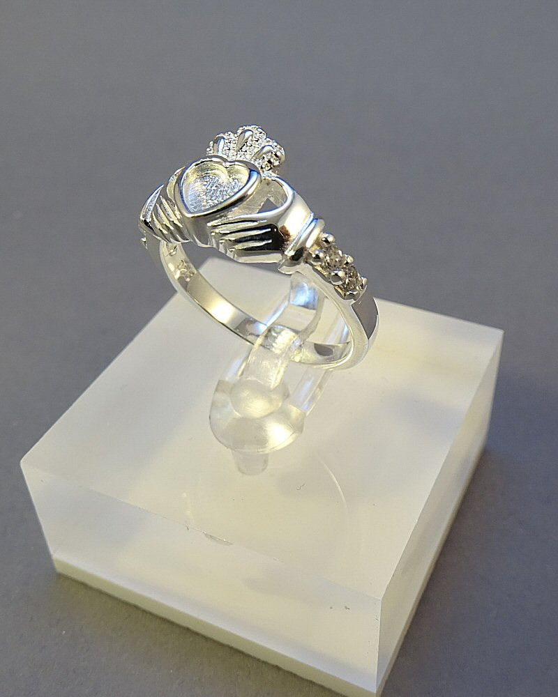 silver Claddagh ring for resin