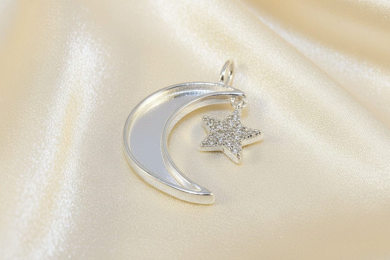Solid Silver Moon And Star Pendant Suitable for resin