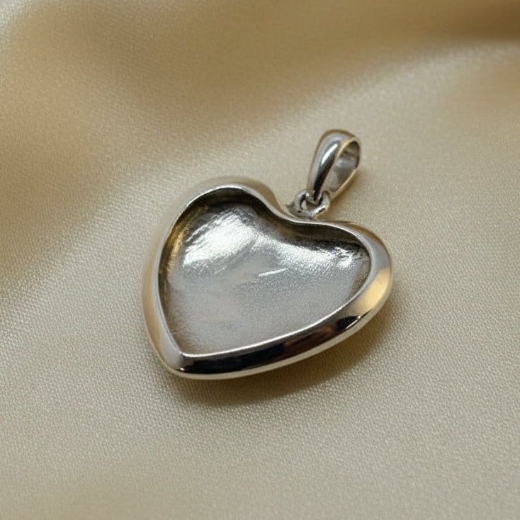 Large silver Solid Back Heart Pendant Perfect For Resin