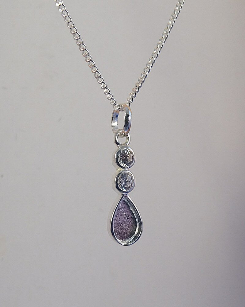 silver an cz teardrop pendant