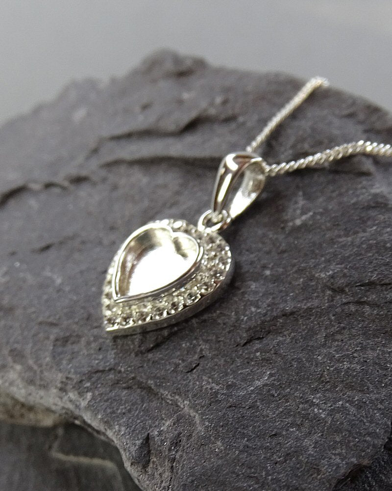 Stunning Silver Heart Pendant With cz Suitable For Resin