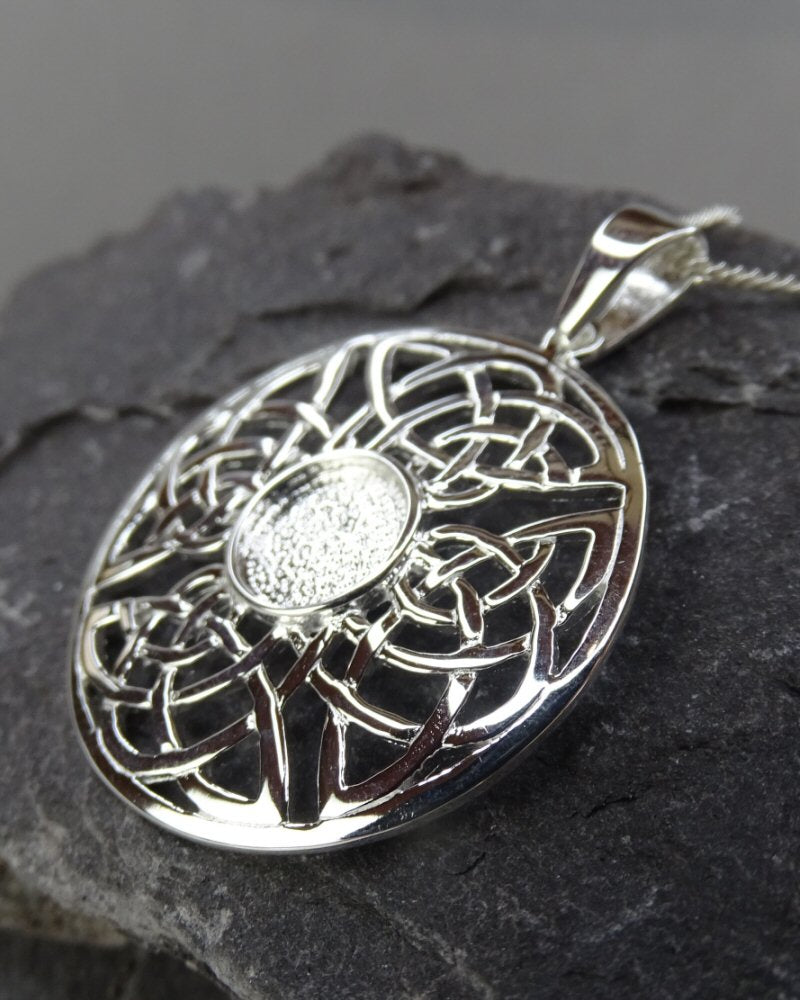 Round silver 925 Celtic Pendant Setting For 8mm Stone
