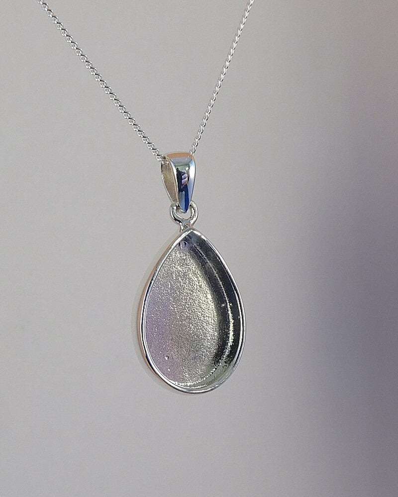 Pear Drop Solid Back Silver Pendant Setting 16x11