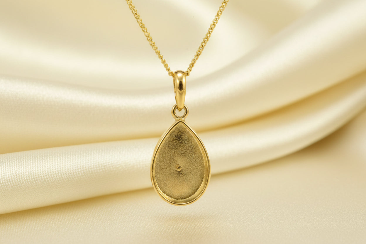 Solid Gold Tear Drop Pendant 16x11