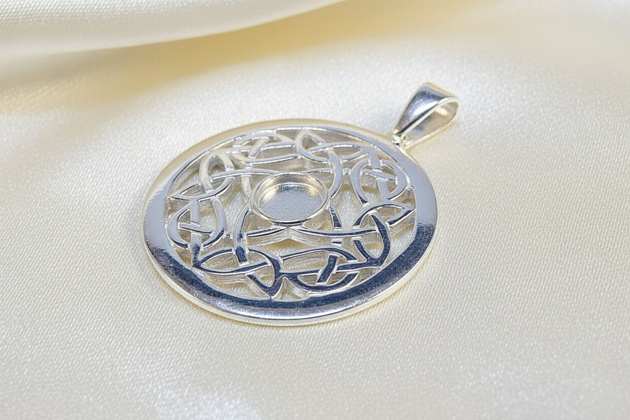 Solid Silver Celtic Style Pendant to fit 6mm Cabochon Or Resin