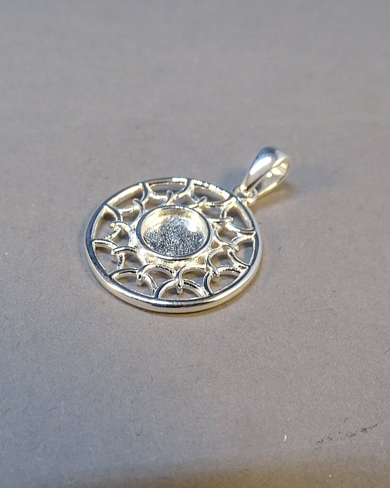 Stylish silver 925 pendant to fit 6mm cabochon or resin