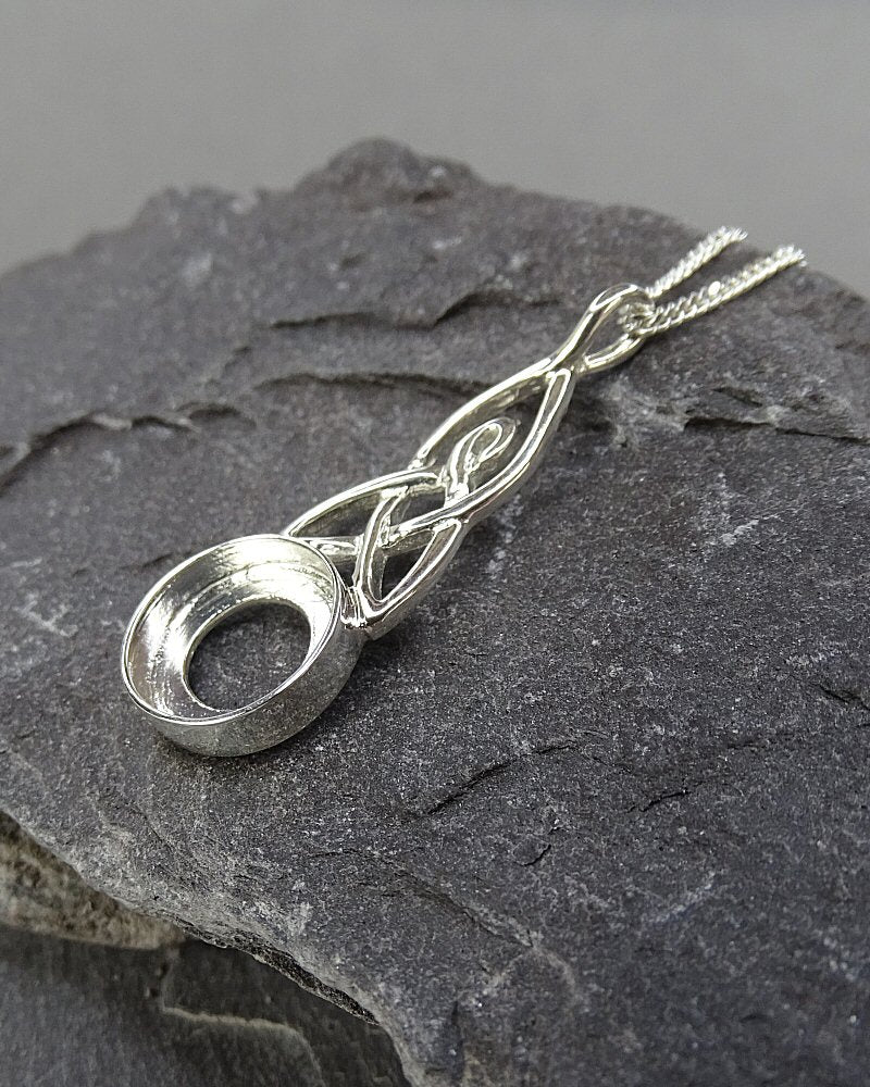 Silver Celtic Style Pendant Mount For 10mm Stone