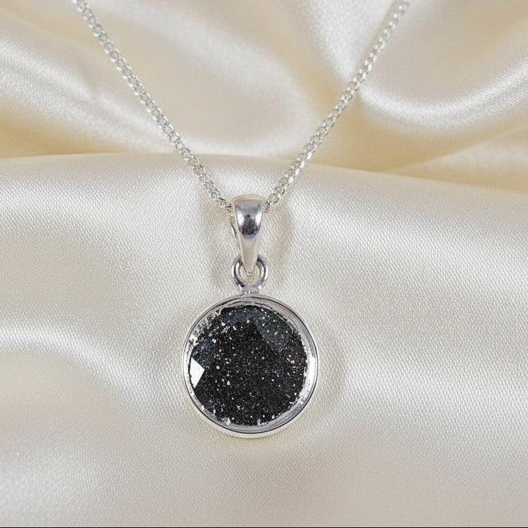 silver pendant for 10mm cabochon
