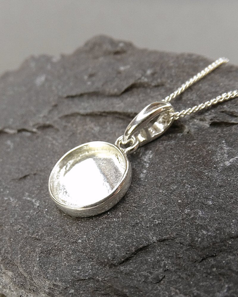Silver 10mm Round Pendant Mount Perfect For Resin