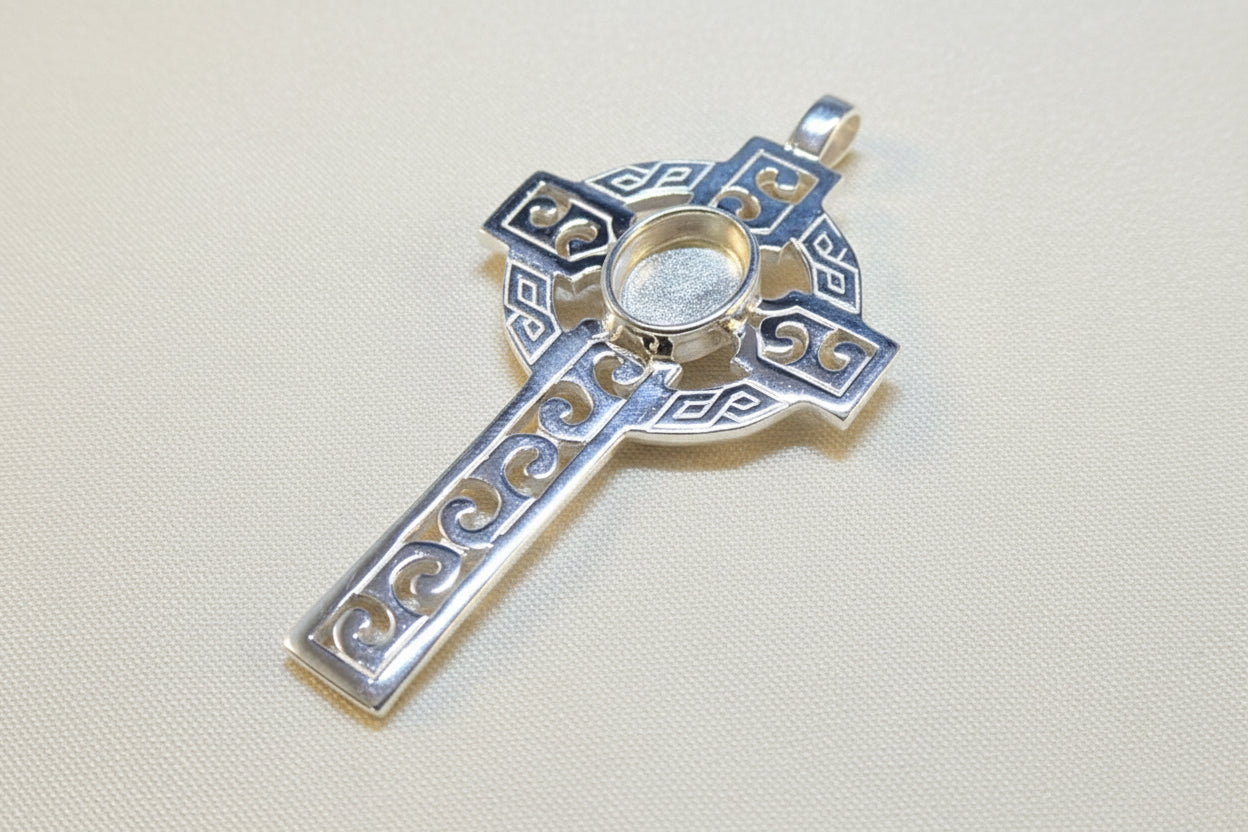 Solid Silver Celtic Cross Suitable For 10x8 Cab Or Resin