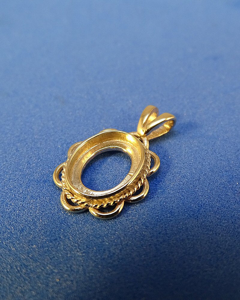 Solid Gold Pendant To Fit 10X8 Cabochon