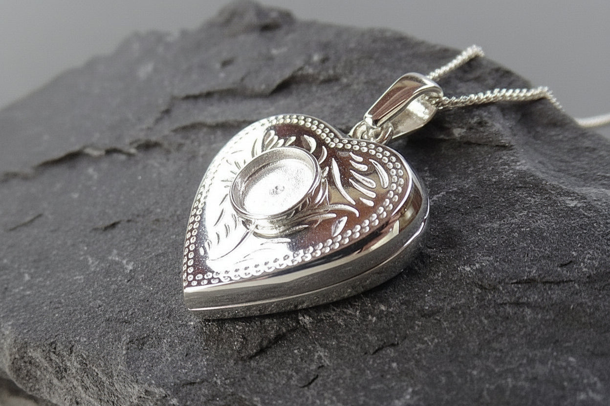 Silver Heart Locket Ready To Set 6mm Cabochon