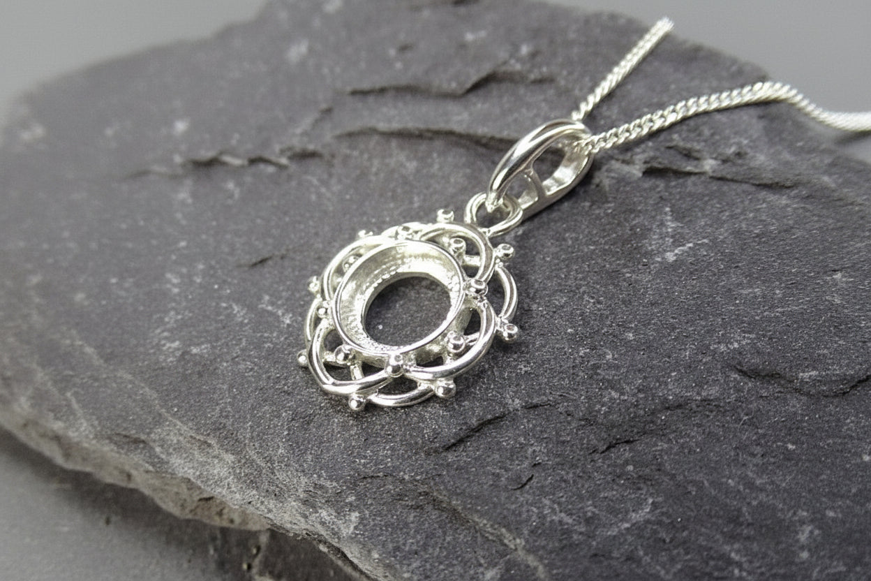 Unset Silver Pendant Mount For 8MM Stone