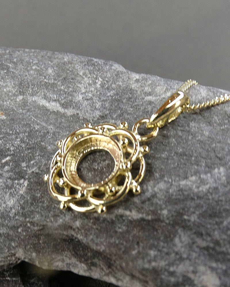 Solid Gold Celtic Style Pendant To Fit 8mm