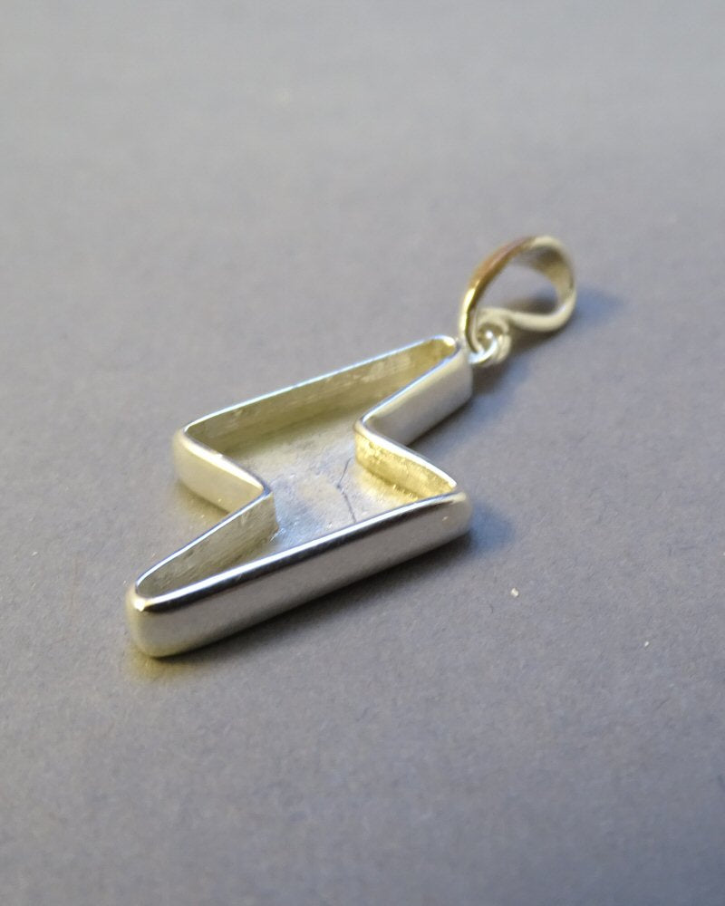 Silver Lightning Bolt Pendant Suitable For Resin