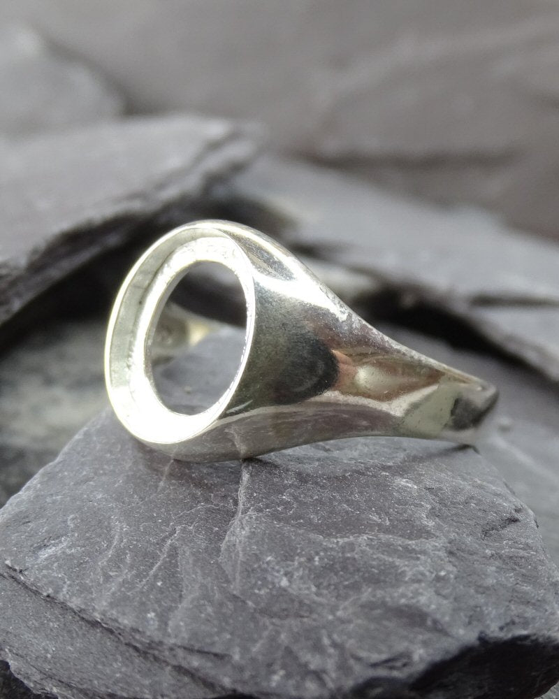 Ladies Silver Seal Ring To Fit 10x8 Cabochon
