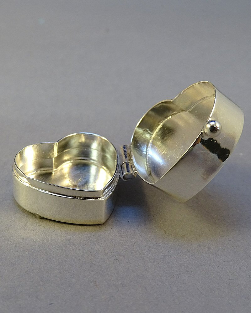 Solid Silver heart Pill Box For Use With Resin For Memorial Gift