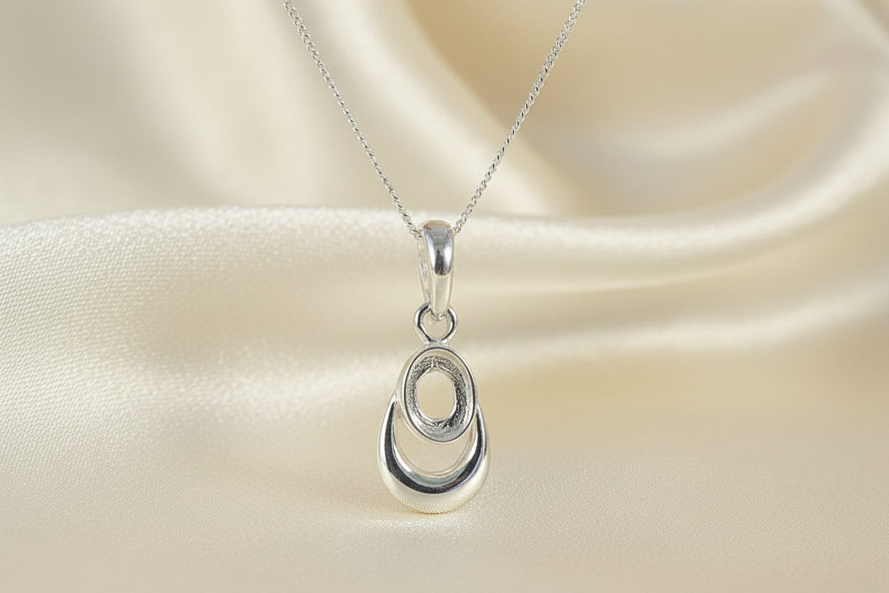 small silver pndant for 7x5 stone