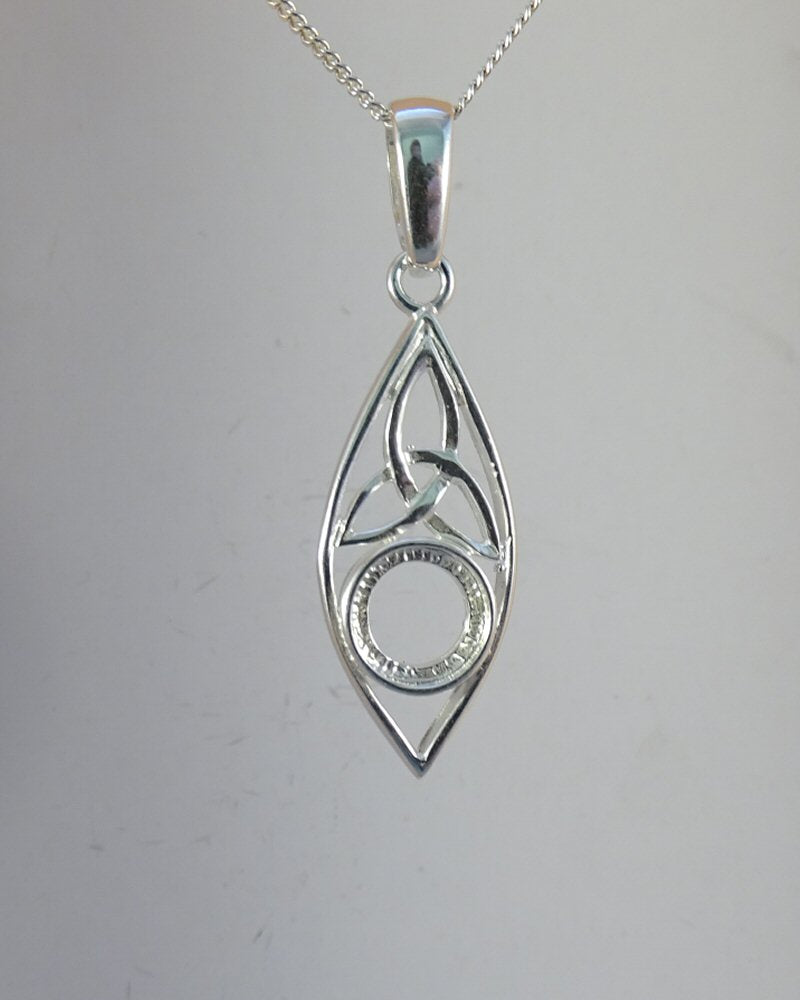 8mm Cabochon Silver Celtic Pendant Setting