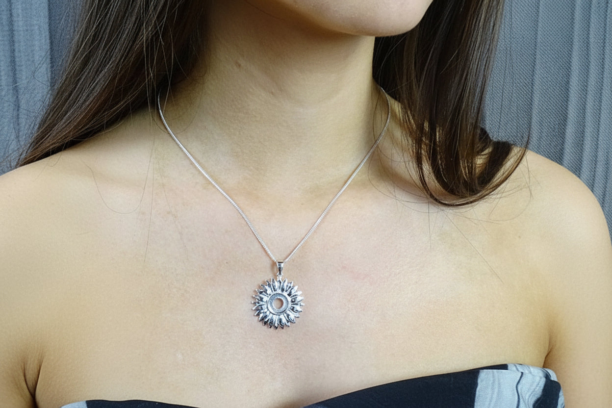 Silver Sunflower Pendant Setting To Fit 10mm Stone