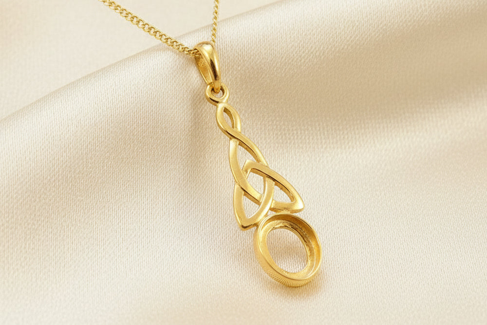 Solid 9ct Gold Celtic Pendant To Fit 10x8