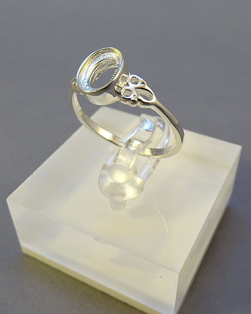 Silver Celtic Ring Setting For 8x6mm Cabochon