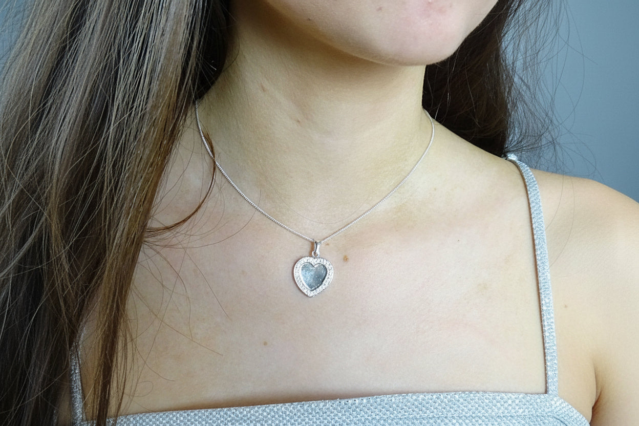 Stunning Silver Heart Pendant Blank With CZ