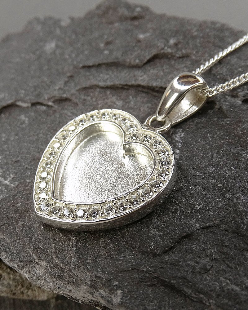Stunning Silver Heart Pendant Blank With CZ
