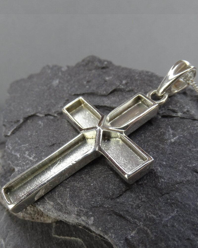 Gents heavy Silver 925 Cross Suitable for resin