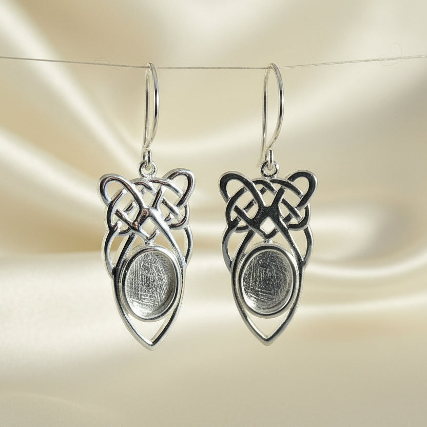 Celtic Style Earrings Suitable For Cabochons Or Resin