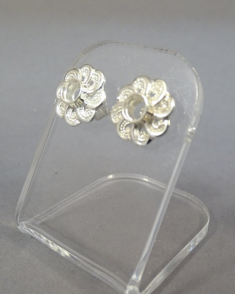 Silver filigree Ear Stud Setting For 4mm Stone