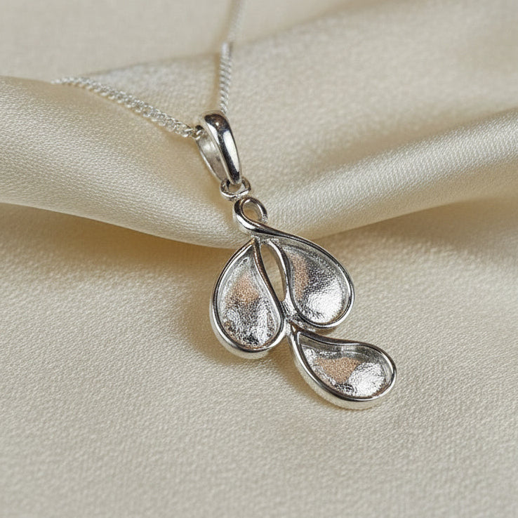Solid silver pendant mount suitable for resin