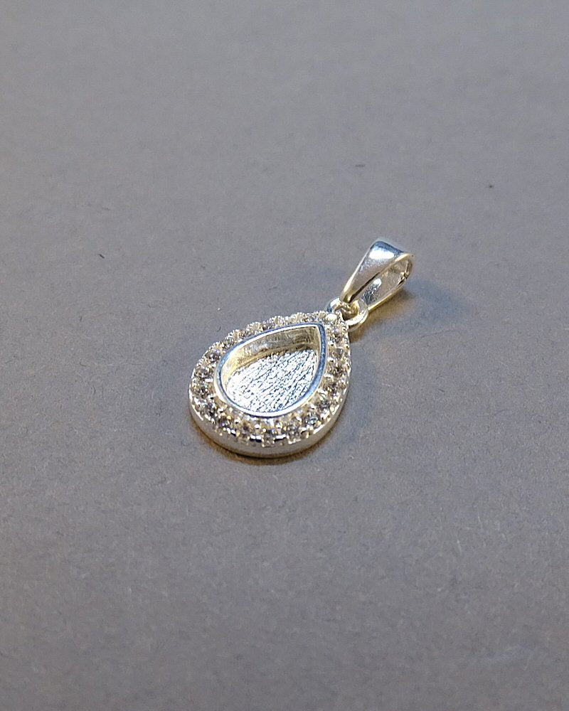 Silver Teardrop Pendant Suitable For Resin