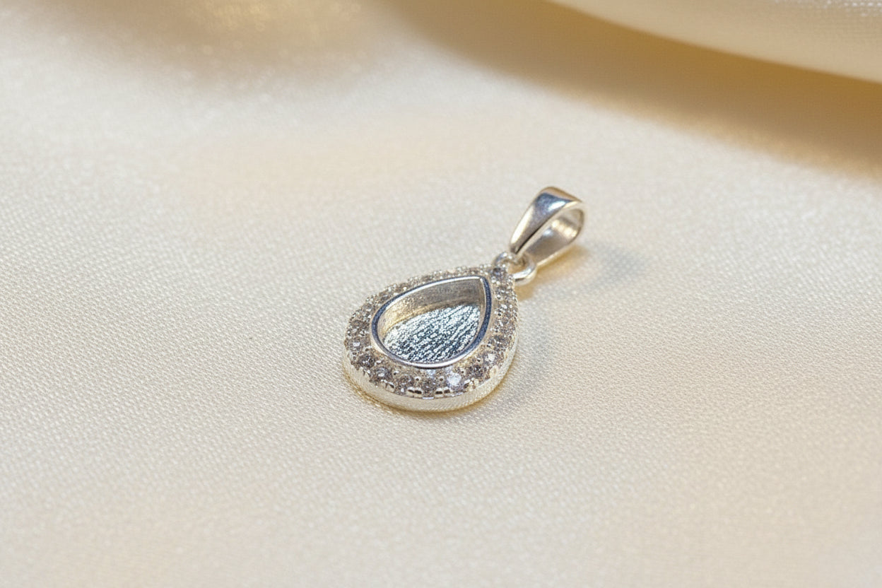 Silver Teardrop Pendant Suitable For Resin
