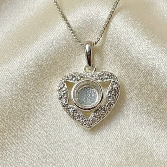 Solid Silver heart shaped pendant with cz to fit 5mm cabochon or resin